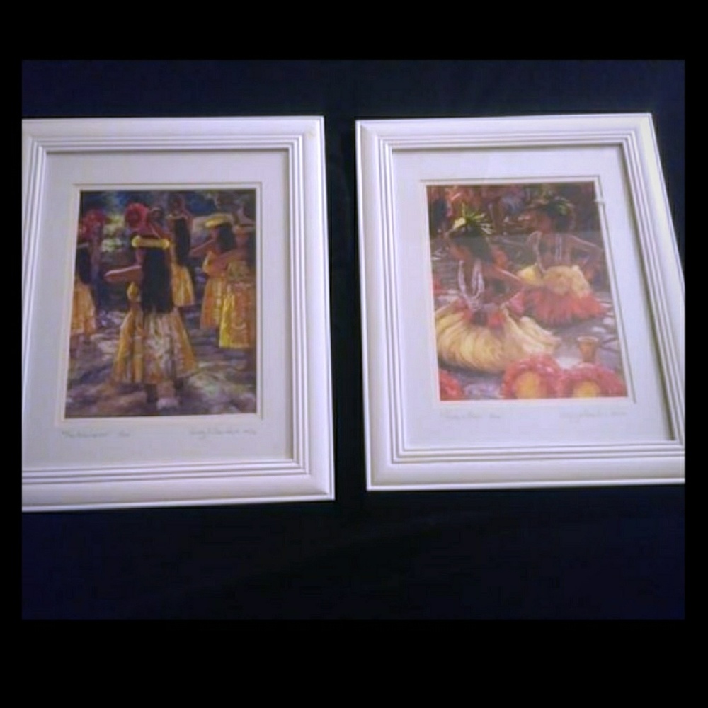 2 match pictures& frames